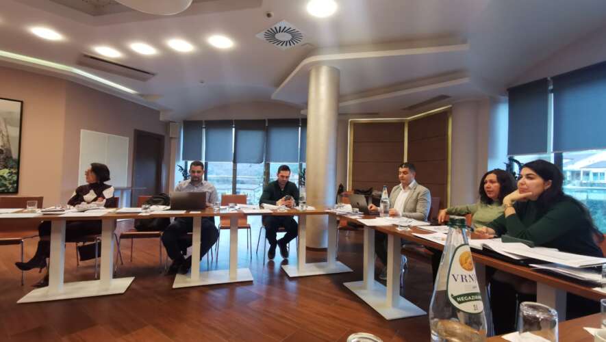 Jačanje inkluzije Roma: REDI inicijativa u radnoj grupi za sprovođenje Strategije za socijalno uključivanje Roma i Romkinja